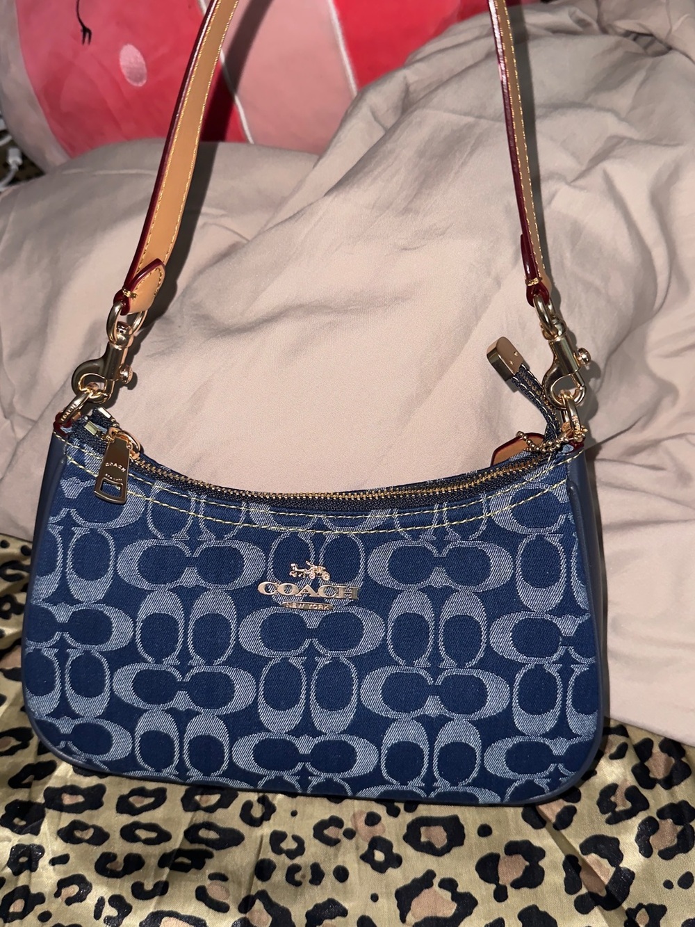 Coach Teri Shoulder Bag in Blue Signature Denim Style CAF82